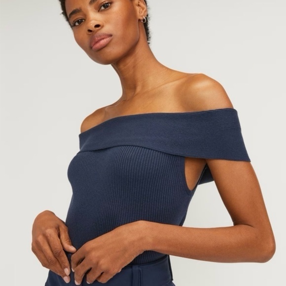 EVERLANE Ribbed Cotton Off The Shoulder Top In Navy Blue - Picture 1 of 5